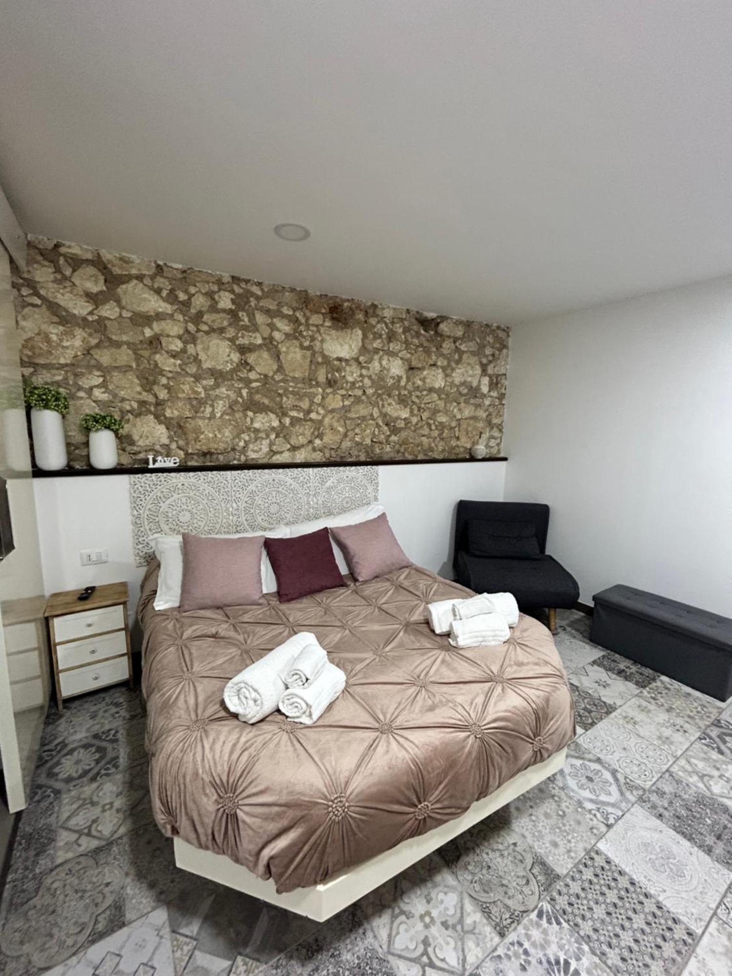 Апартаменты Brimiky House Сиракузы Экстерьер фото